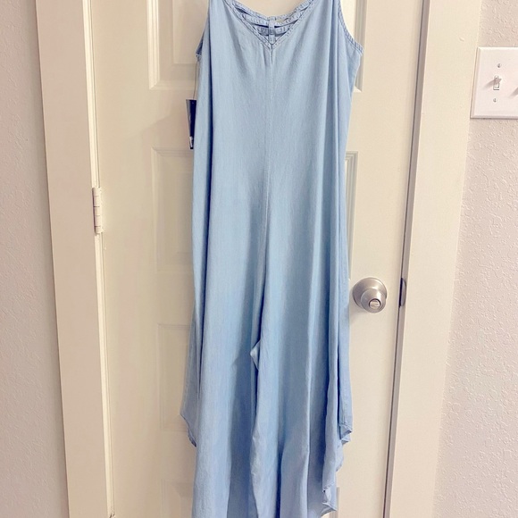 Vince Camuto Jumpsuit - Picture 4 of 6